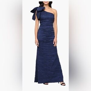 Alex Evenings Navy Blue Bow Detail One-Shoulder Ruched Satin Gown Size 12 $199